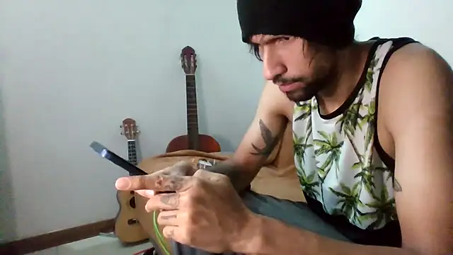Alejandro92 cali online show from June 2026 05:50:02 AM