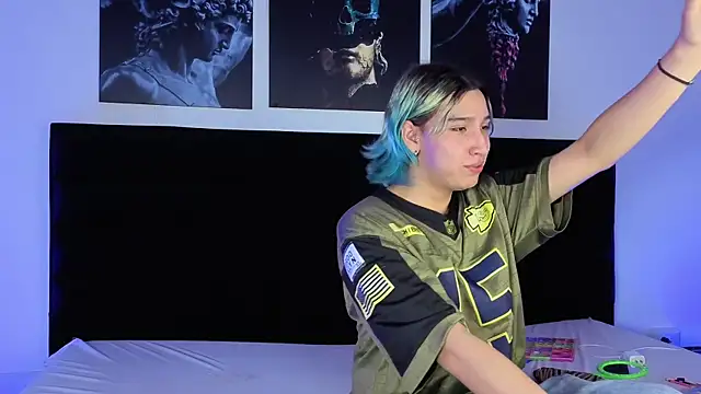 AngelFlexxx online show from April 2026 08:20:02 PM