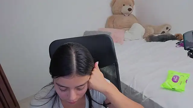 valerihouse online show from March 2026 01:01:01 AM