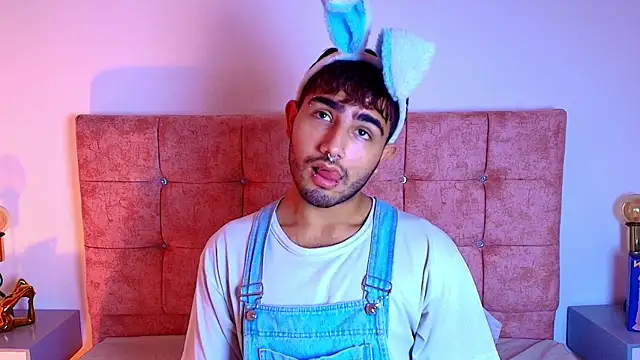 Ares Alpha online show from October 2025 06:57:02 PM