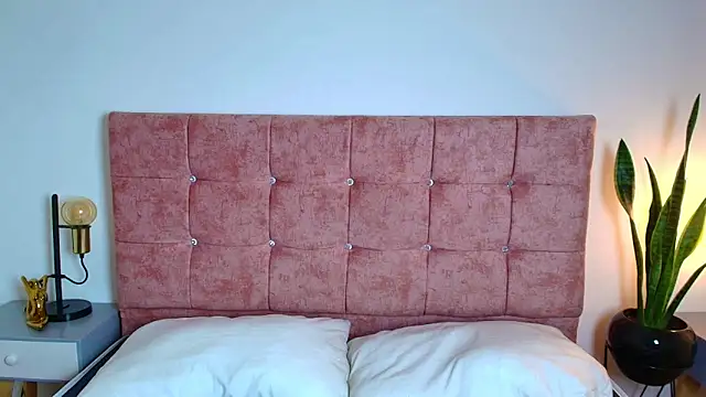 Ares Alpha online show from December 2025 08:18:02 PM