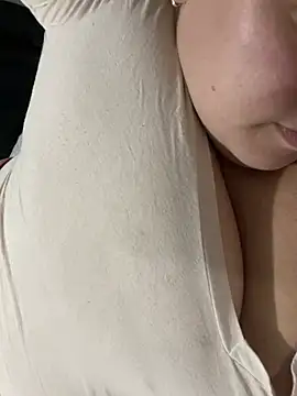 bruna438 online show from February 2026 02:06:02 AM