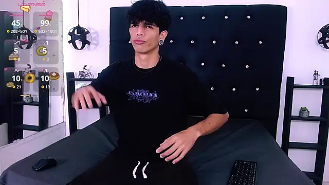 Franvill Trato online show from November 2025 12:16:01 PM