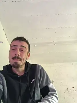 jaycoy22 online show from April 2026 01:03:02 PM