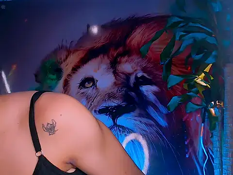 Cristal Gem1 online show from October 2025 04:38:01 AM