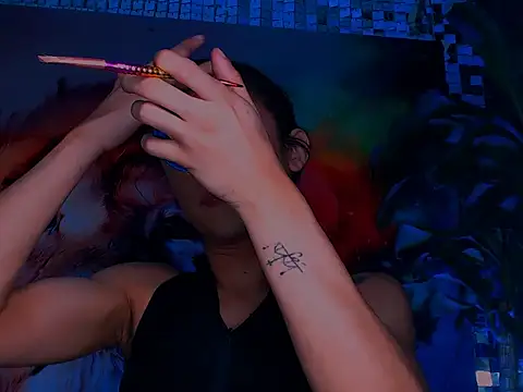 Cristal Gem1 online show from November 2025 11:49:01 AM