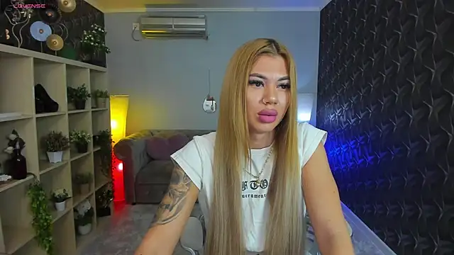 xPuka online show from September 2025 04:12:02 PM