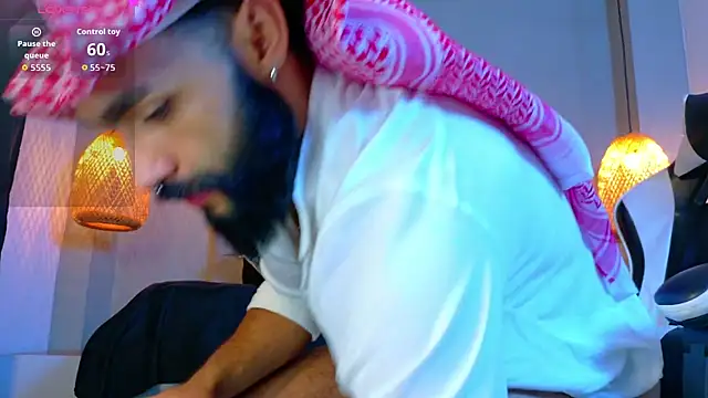 Snapshot of Thaiel_Fosteer chatting on November 2025 07:07:01 AM Thaiel Fosteer online show from November 2025 07:07:01 AM