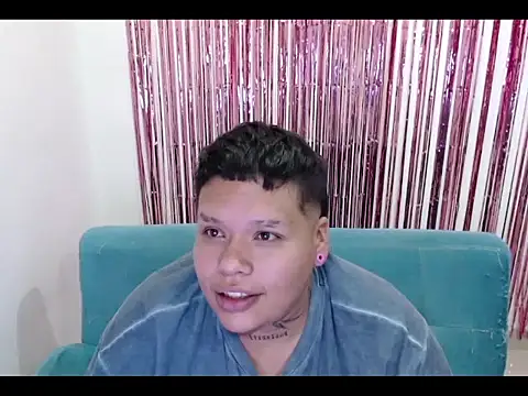 Yulian bigclit7 online show from March 2026 08:18:02 AM