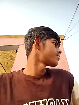 monster 33 online show from November 2025 04:12:02 AM