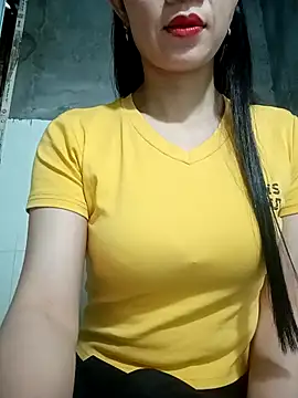 Snapshot of Vyvyy06 chatting on October 2025 02:19:02 AM Vyvyy06 online show from October 2025 02:19:02 AM