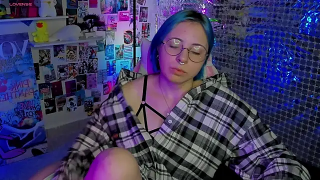 Penny Stanley online show from September 2025 02:16:01 AM