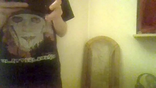 Snapshot of your_boy_toy18 chatting on October 2025 10:29:01 PM your boy toy18 online show from October 2025 10:29:01 PM