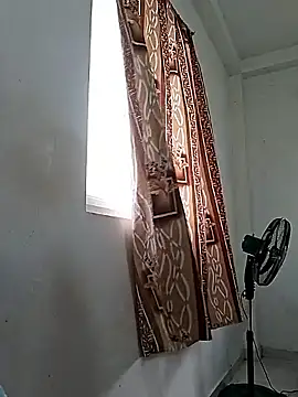 BeautyGirl sara online show from April 2026 05:18:02 AM