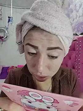 Snapshot of Kitty_Melodi chatting on June 2026 11:02:01 AM Kitty Melodi online show from June 2026 11:02:01 AM