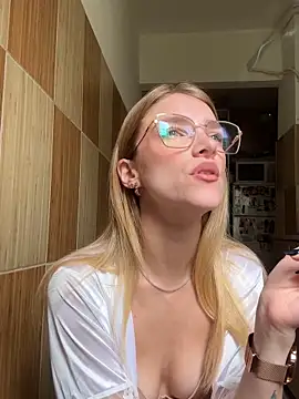 TeaseRosie online show from September 2025 09:35:02 AM
