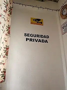 Hannah-colx online show from November 2025 03:49:01 PM