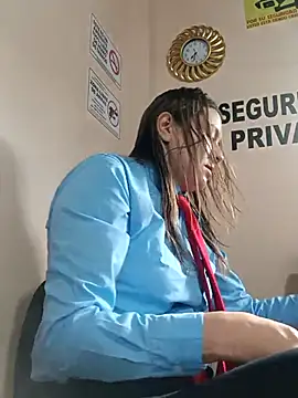 Hannah-colx online show from April 2026 12:30:01 PM