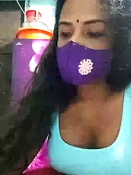 Snapshot of Anikaislam chatting on October 2025 07:24:01 PM Anikaislam online show from October 2025 07:24:01 PM