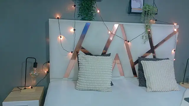 ScarlettVex   online show from November 2025 07:46:02 PM