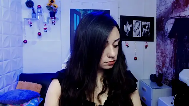 Eva Roussell online show from January 2026 02:44:01 PM