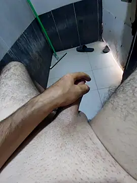 Snapshot of ElBoob2002 chatting on November 2025 09:53:01 AM ElBoob2002 online show from November 2025 09:53:01 AM