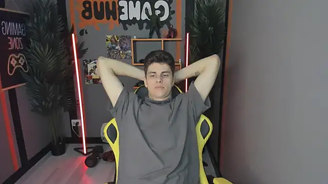 JackWolw online show from October 2025 09:50:02 AM