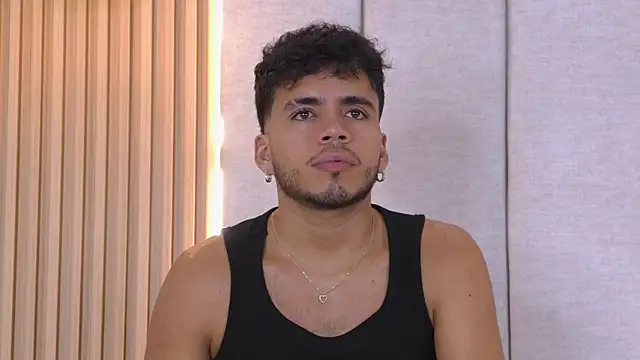 AlexanderJordan online show from November 2025 06:37:02 PM