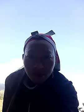 Snapshot of tcm-cute chatting on October 2025 01:31:01 AM tcm-cute online show from October 2025 01:31:01 AM