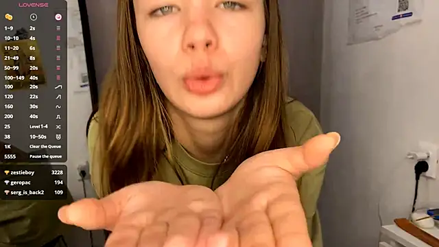 VelvetKate online show from November 2025 07:04:02 PM