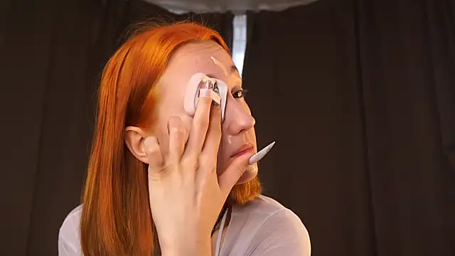 Snapshot of MaryroseRoeder chatting on September 2025 03:29:01 AM MaryroseRoeder online show from September 2025 03:29:01 AM