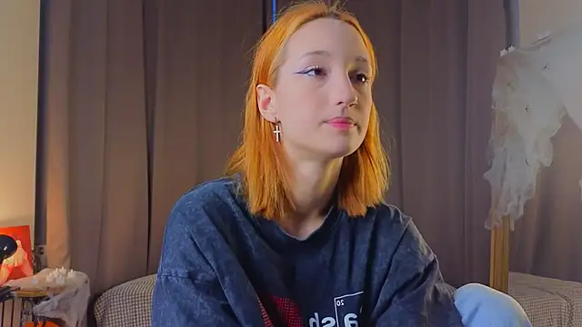 Snapshot of MaryroseRoeder chatting on November 2025 03:16:02 AM MaryroseRoeder online show from November 2025 03:16:02 AM