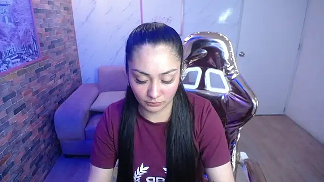 Ivony18 b online show from September 2025 03:17:02 AM