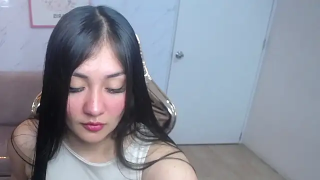 Ivony18 b online show from September 2025 03:09:02 AM