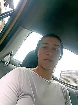 Sol Sunny online show from February 2026 08:01:01 PM