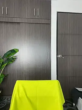 NaughtyNinnaXXX online show from November 2025 10:09:02 PM