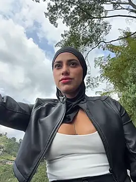 AlannaEvons online show from February 2026 06:59:02 PM