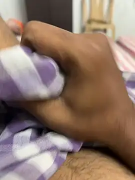 usermood2000 online show from January 2026 06:16:01 AM