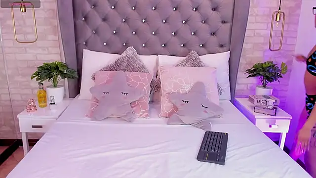 PauVega  online show from January 2026 01:15:01 PM