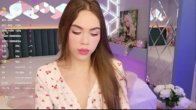 MimiFors online show from April 2026 07:26:02 PM