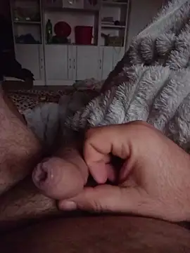 bajoderx585Oregano online show from December 2025 07:38:02 AM