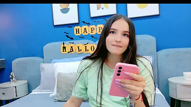 Ashley Evans22 online show from October 2025 08:13:02 PM