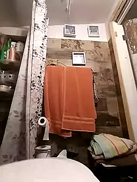 Snapshot of Arce92 chatting on February 2026 03:58:02 AM Arce92 online show from February 2026 03:58:02 AM