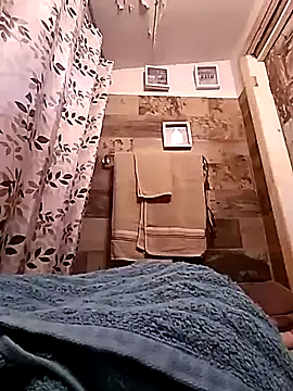 Snapshot of Arce92 chatting on March 2026 11:02:01 PM Arce92 online show from March 2026 11:02:01 PM