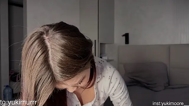 iamyuki online show from March 2026 05:35:01 AM