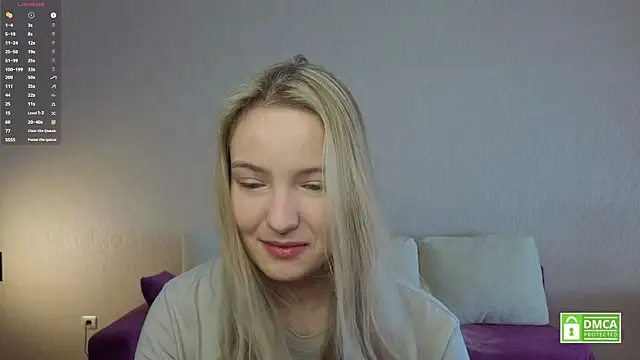 Snapshot of HongTomczak chatting on June 2026 06:27:02 AM HongTomczak online show from June 2026 06:27:02 AM