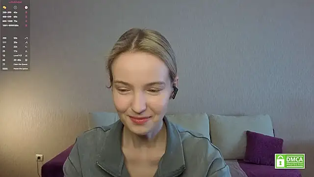 Snapshot of HongTomczak chatting on June 2026 06:36:02 AM HongTomczak online show from June 2026 06:36:02 AM