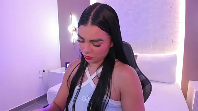 emily tolson online show from March 2026 07:19:02 PM