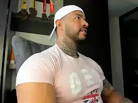 Michael Fame online show from February 2026 12:39:02 PM