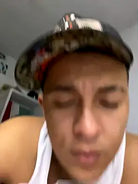 Jrivera22 online show from November 2025 05:20:01 AM